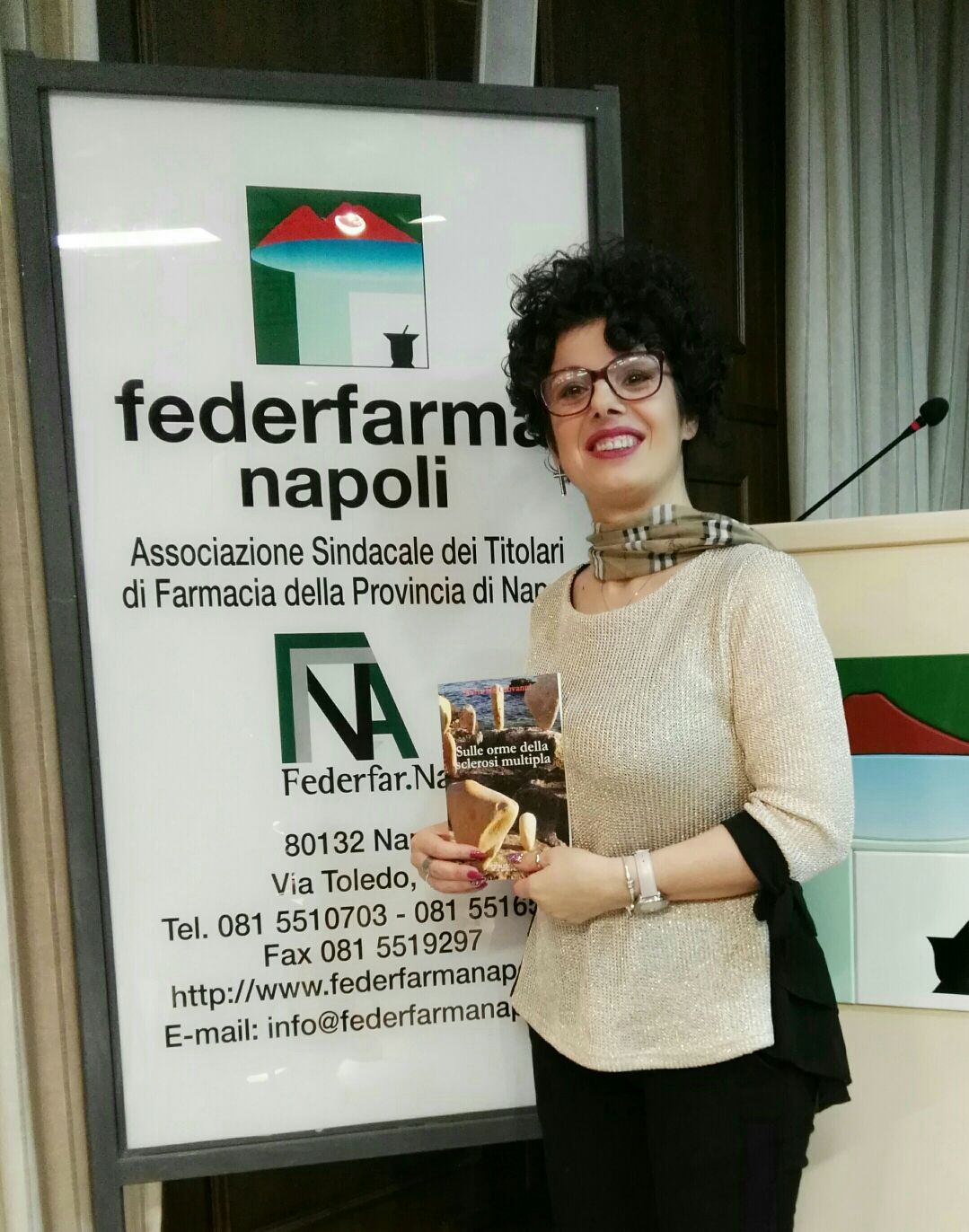 Maria De Giovanni premio per il  suo impegno nel sociale .