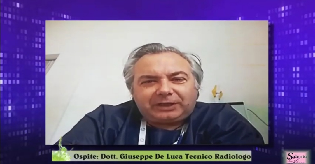 Il tecnico di Bari Giuseppe De Luca che fa le radiografie a domicilio per i malati di Covid-19 –